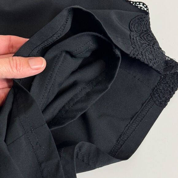 Fabletics Black Cynthia Lace Side Athletic Shorts XS - Picture 4 of 7